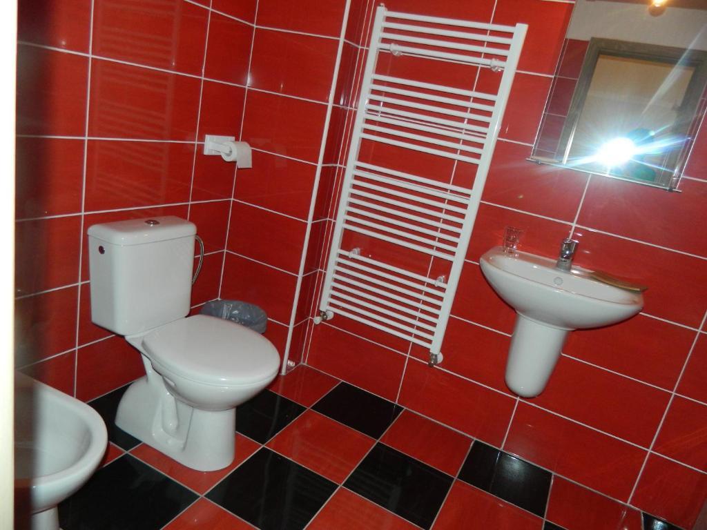 Kastiel Biela Dama A Cierny Rytier Hotell Krompachy Rom bilde