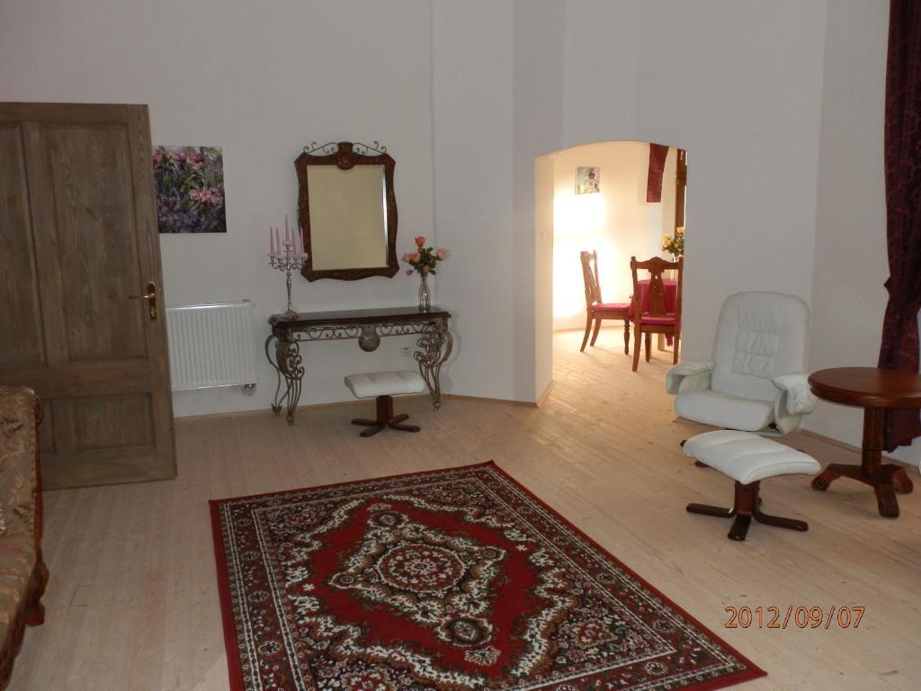 Kastiel Biela Dama A Cierny Rytier Hotell Krompachy Rom bilde