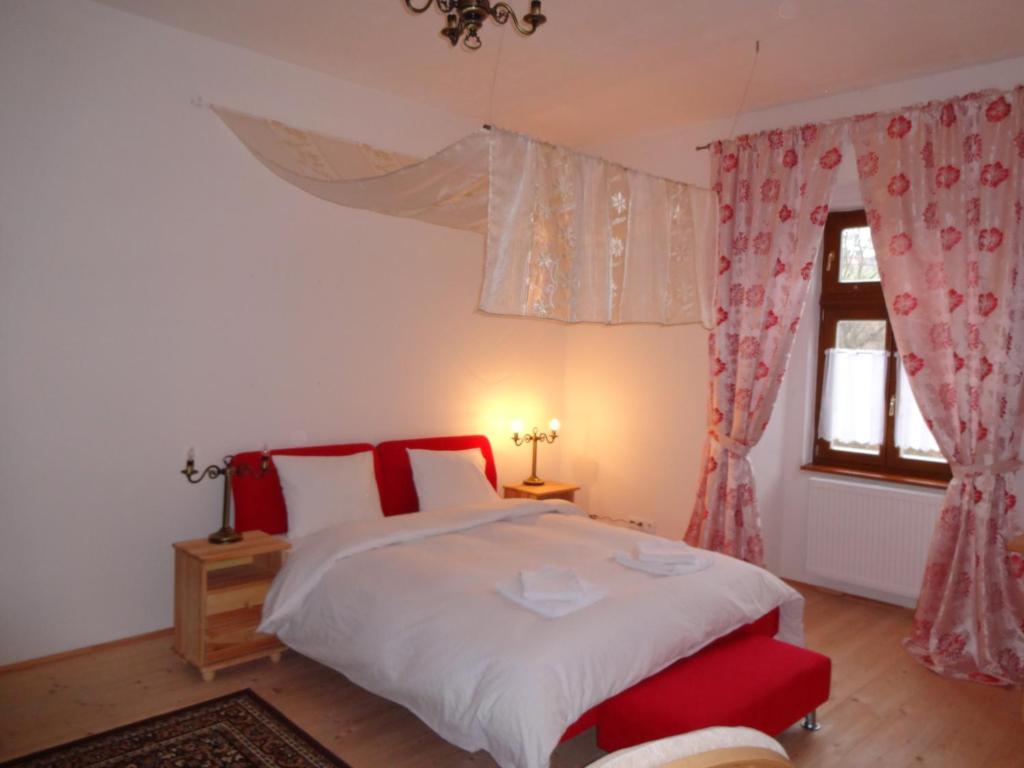 Kastiel Biela Dama A Cierny Rytier Hotell Krompachy Rom bilde